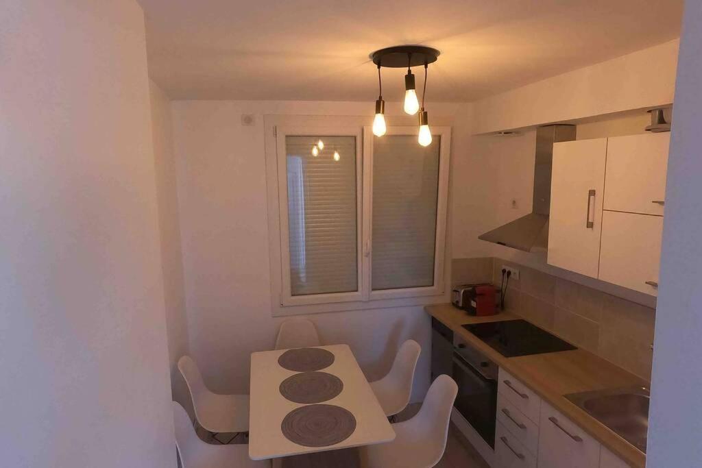 Apartment Tres Beau T4 A Plage *